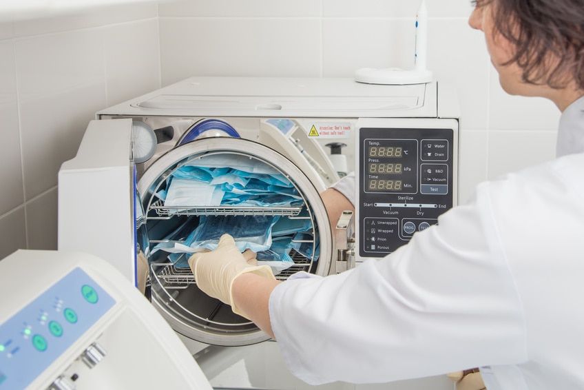 Dental autoclave